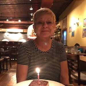 Meet your Posher, Sheila